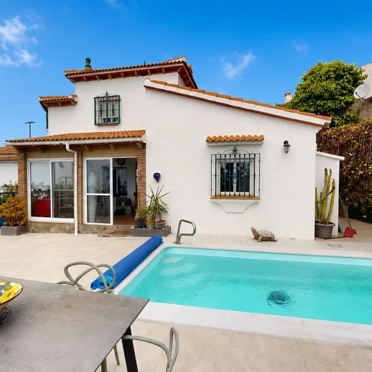 Venta de villa independiente en Arenas