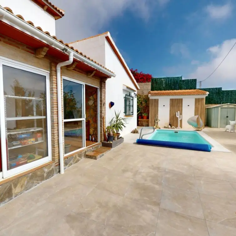 Venta de villa independiente en Arenas