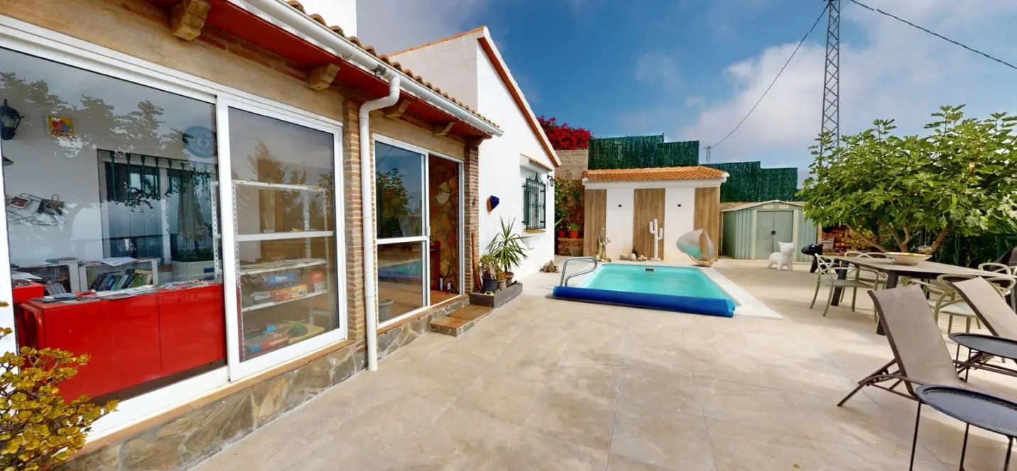Venta de villa independiente en Arenas 4