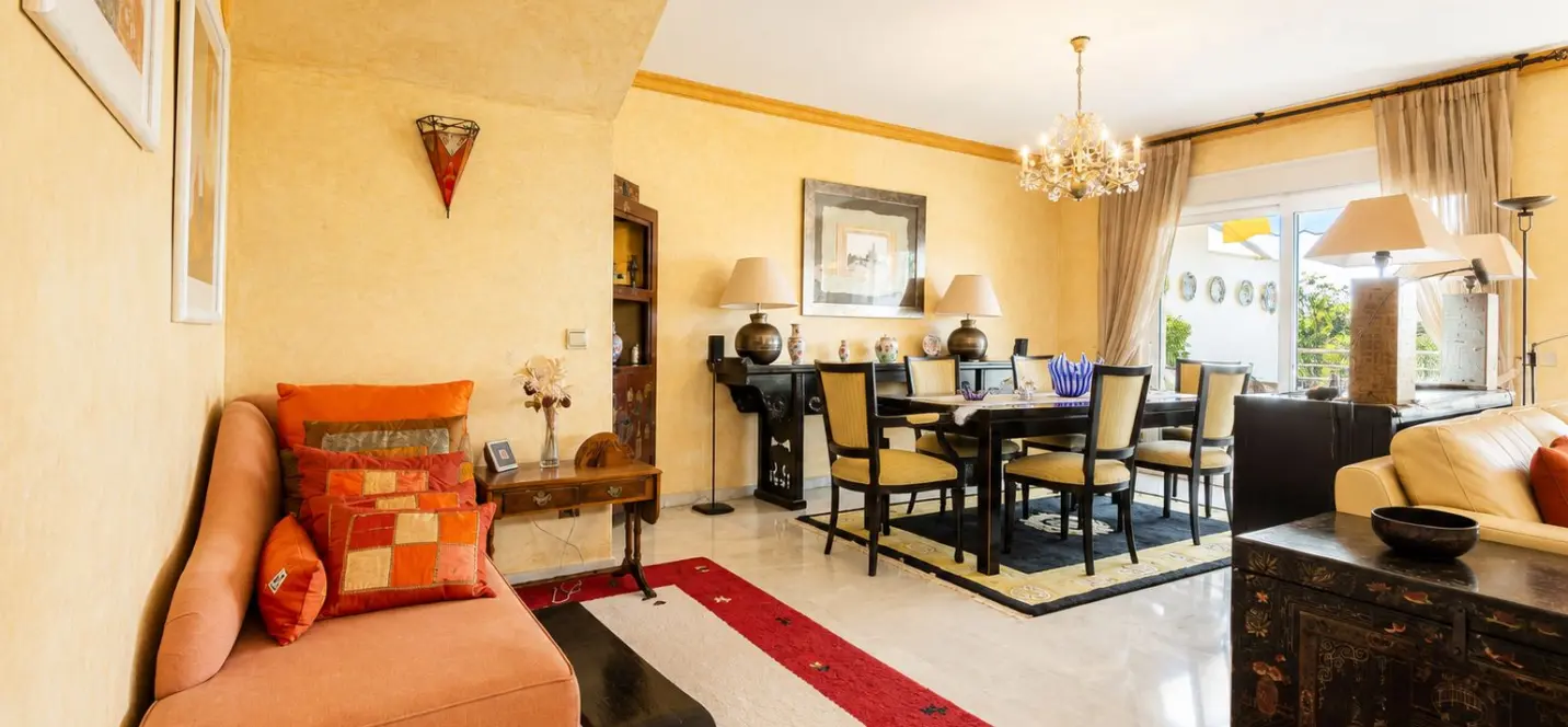 Venta de ático dúplex en Guadalmina Baja 3