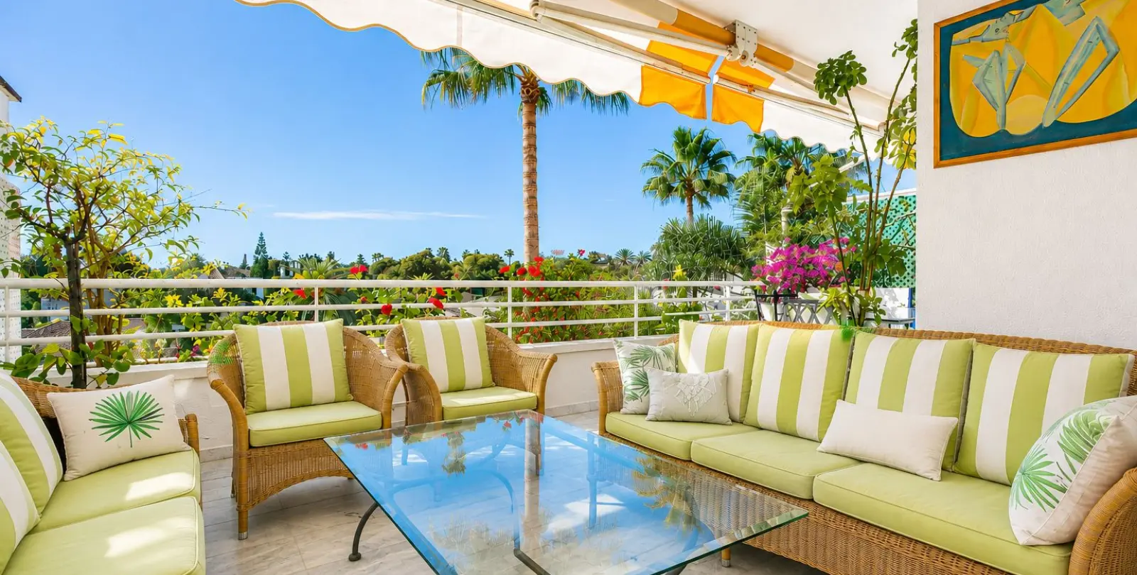 Venta de ático dúplex en Guadalmina Baja 6
