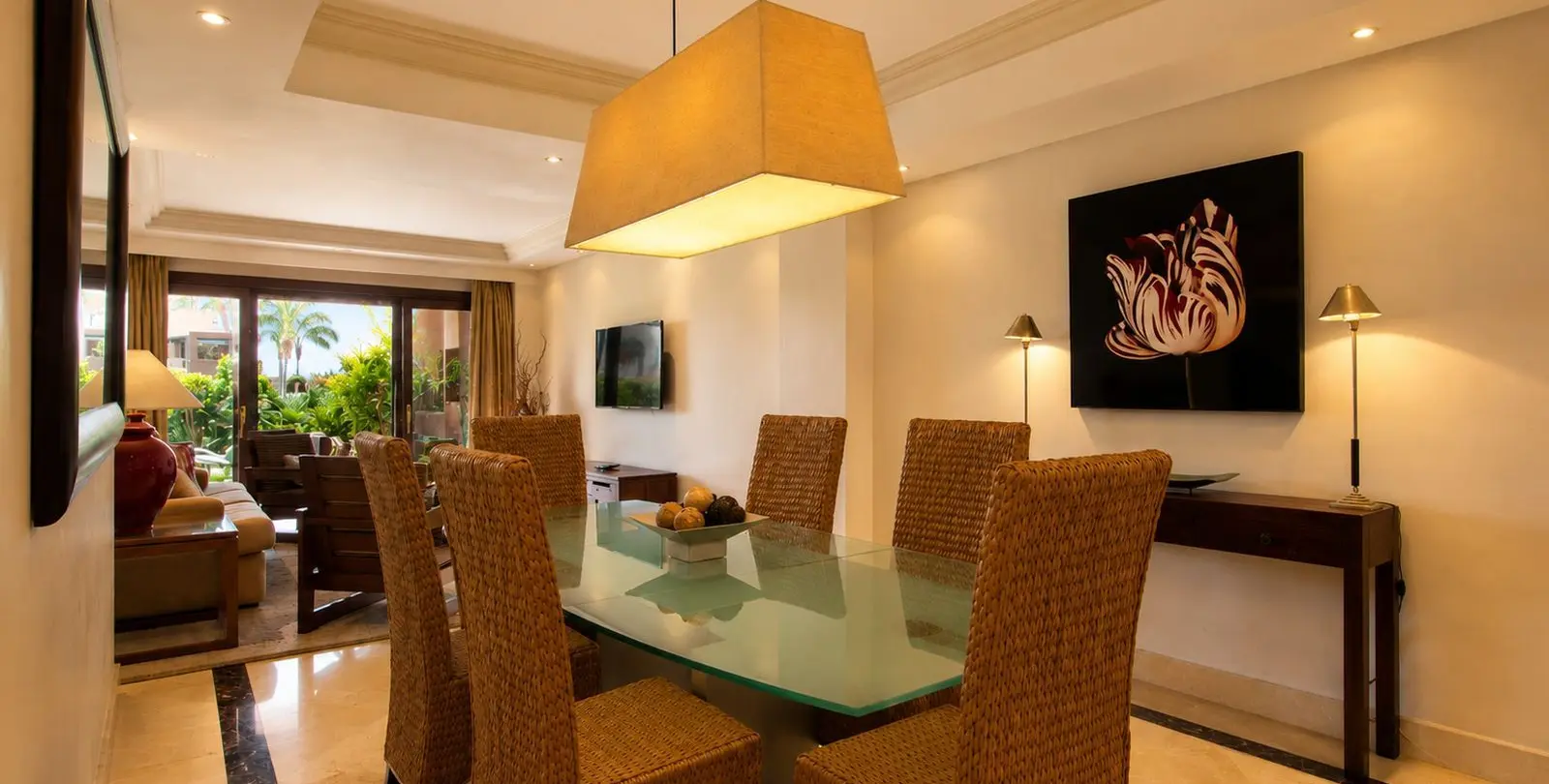 Venta de apartamento en planta baja en Estepona 3