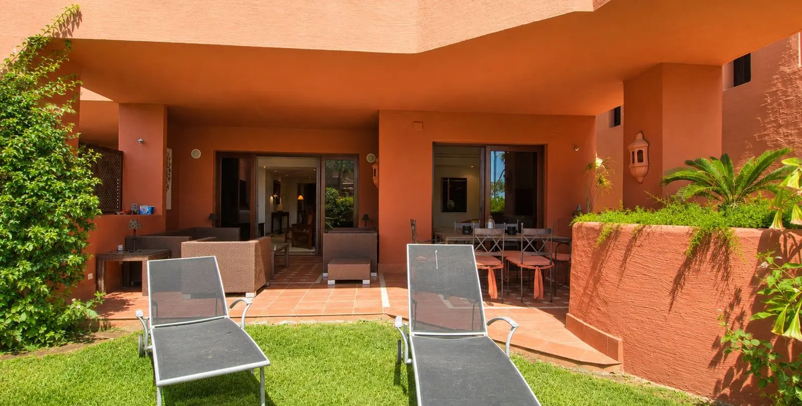 Venta de apartamento en planta baja en Estepona 4