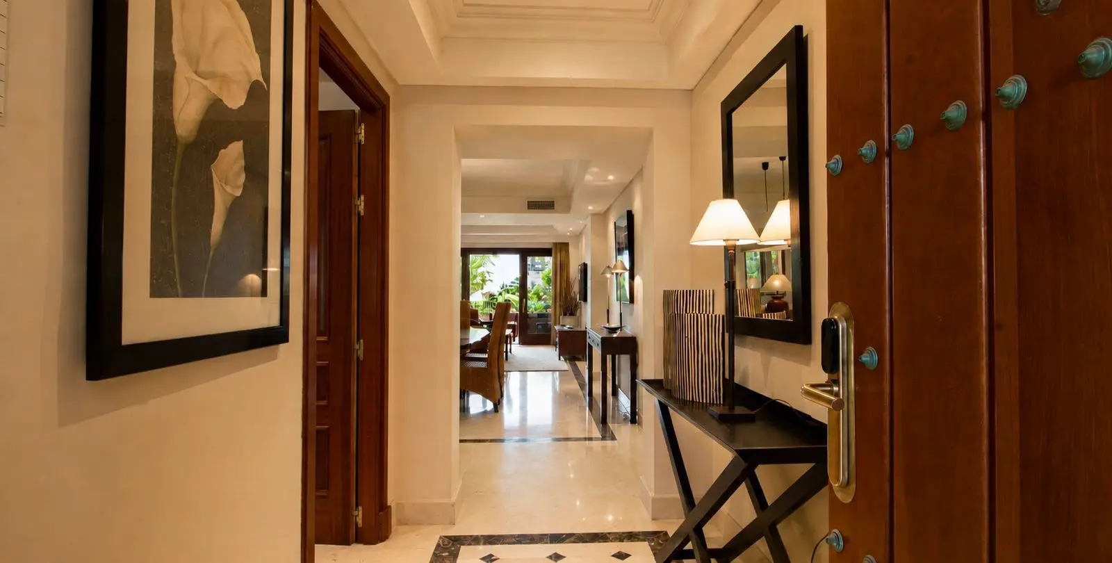Venta de apartamento en planta baja en Estepona 7