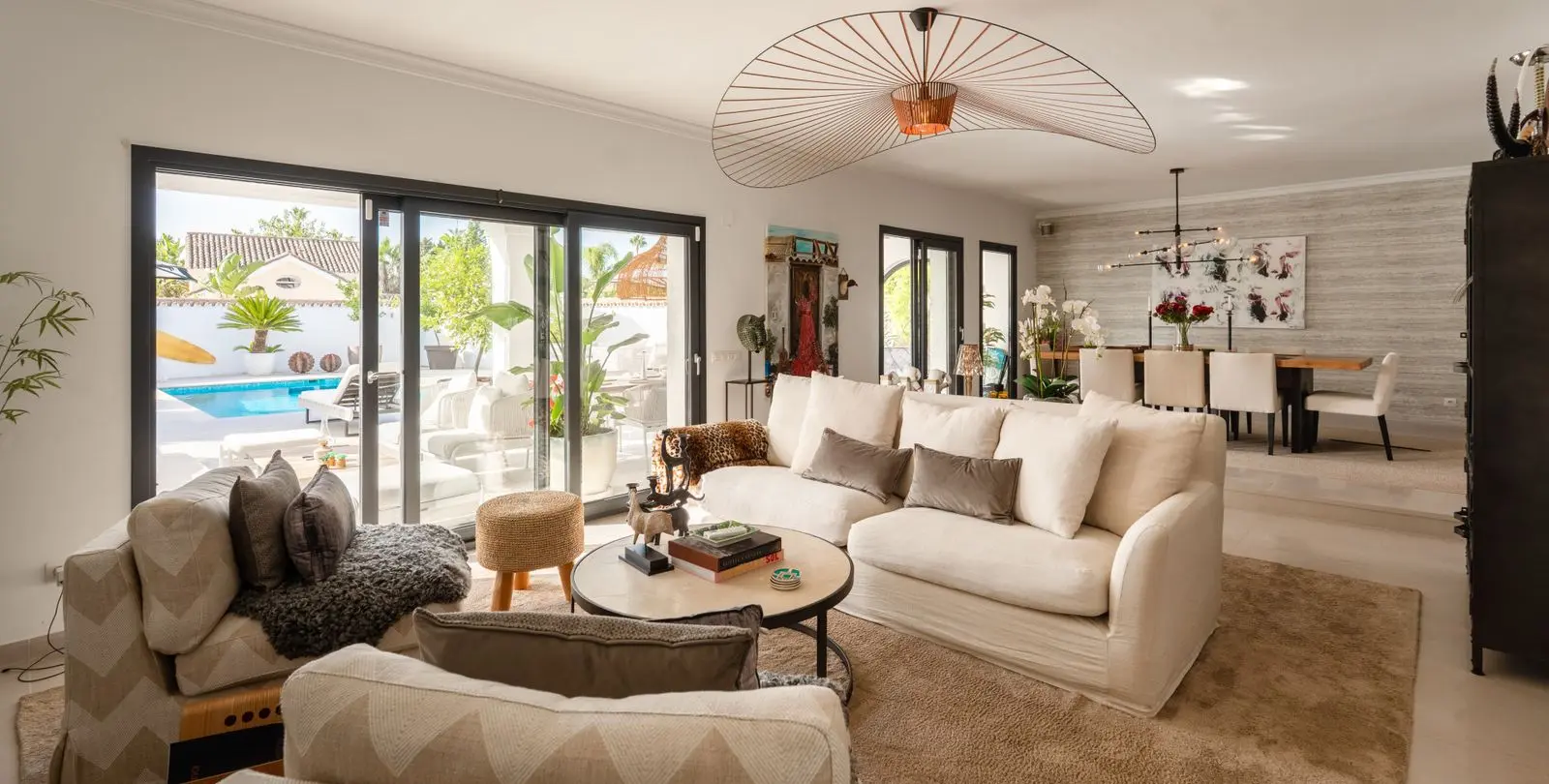 Venta de villa independiente en Nueva Andalucía 5