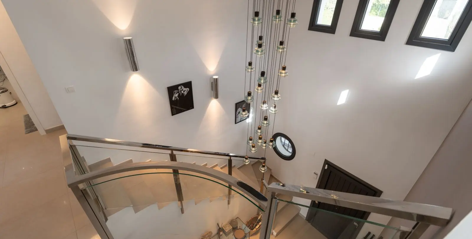 Venta de villa independiente en Nueva Andalucía 18