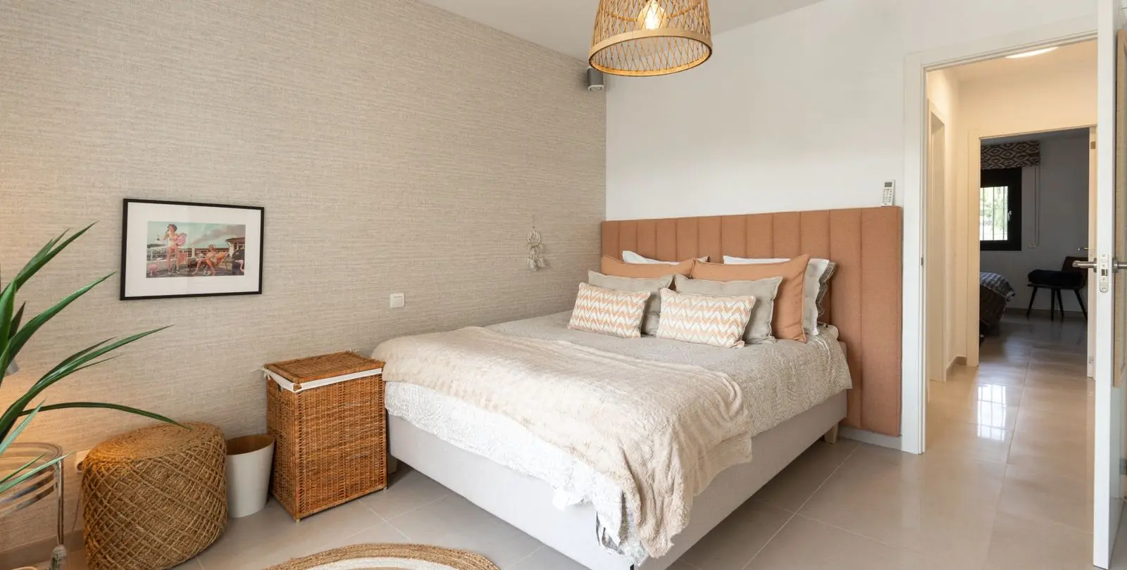 Venta de villa independiente en Nueva Andalucía 19