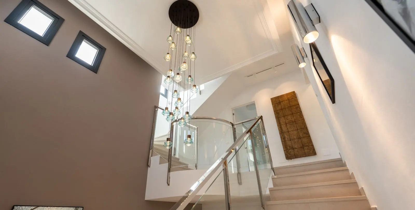 Venta de villa independiente en Nueva Andalucía 37