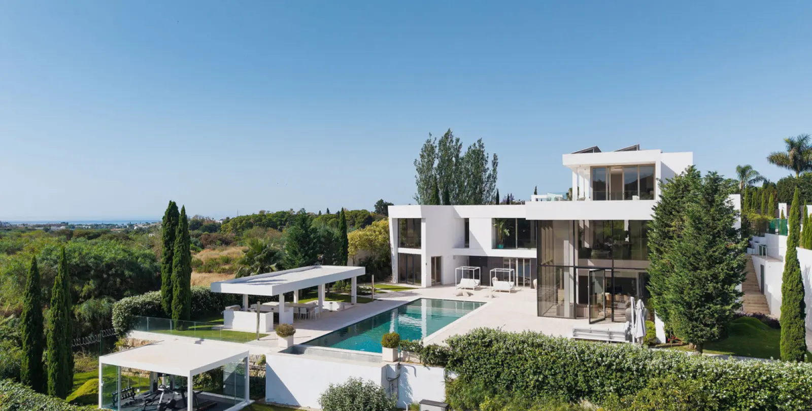 Short-term rent of detached villa in Los Flamingos 1