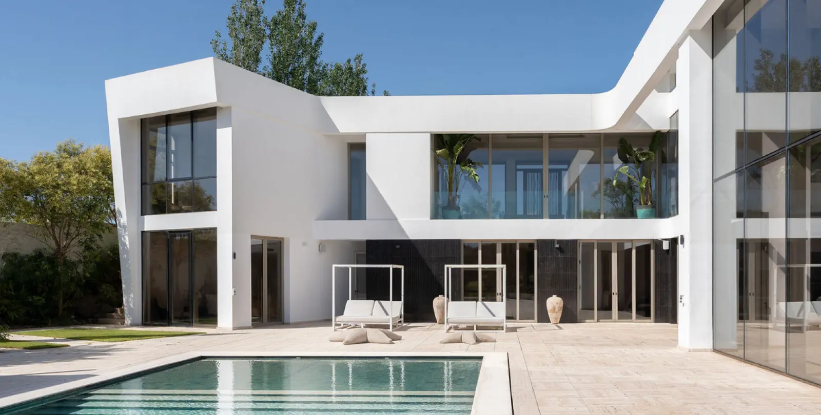 Short-term rent of detached villa in Los Flamingos 16
