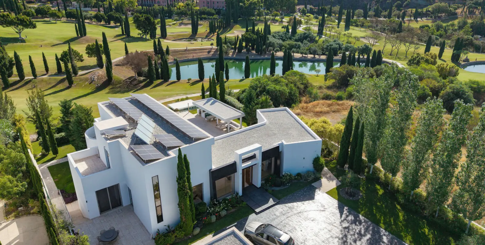 Short-term rent of detached villa in Los Flamingos 17