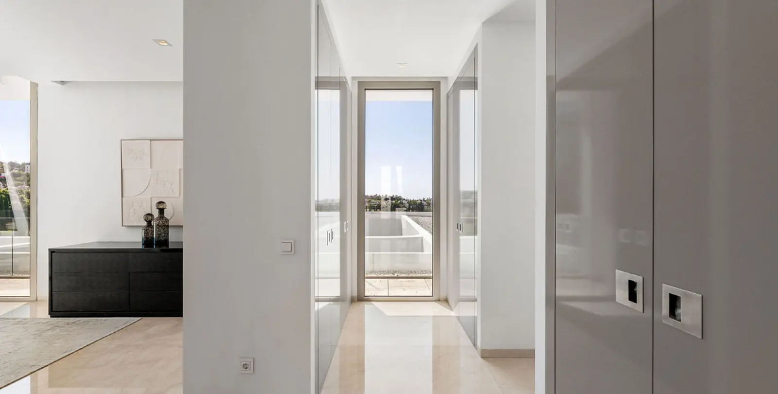 Short-term rent of detached villa in Los Flamingos 28