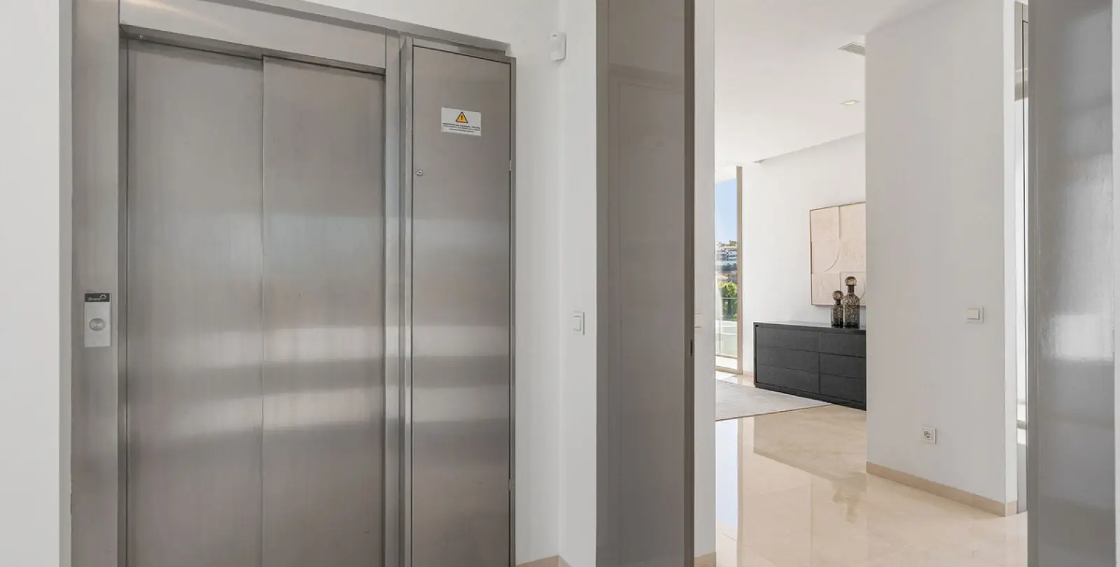 Short-term rent of detached villa in Los Flamingos 31