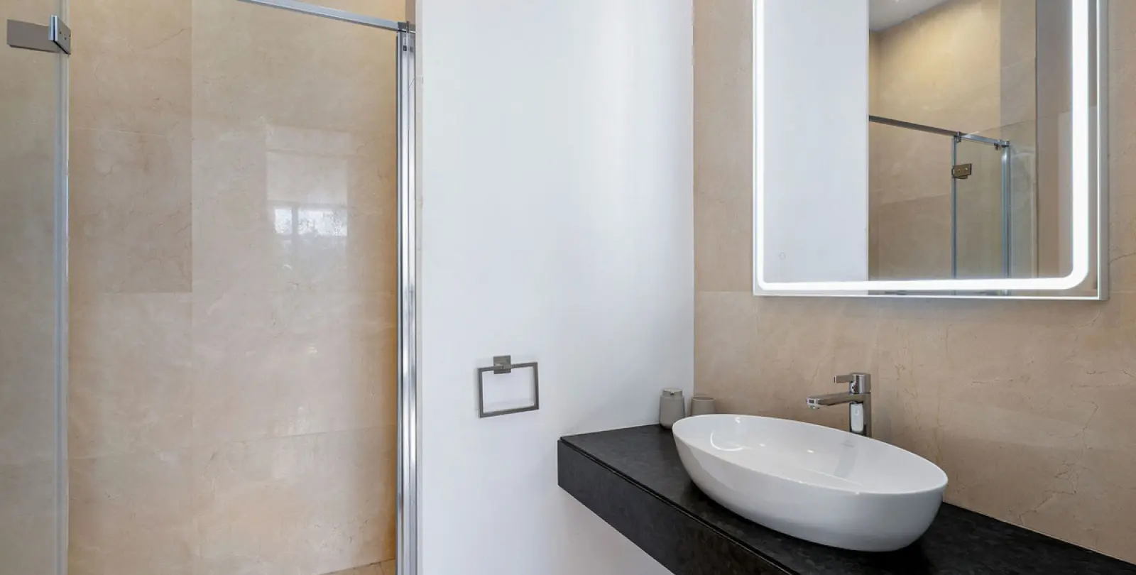 Short-term rent of detached villa in Los Flamingos 49
