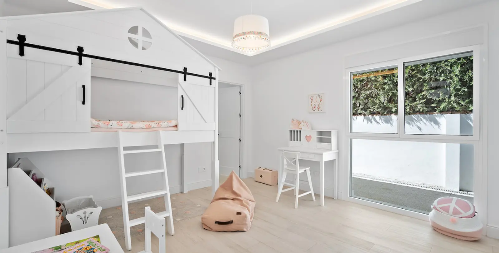 Краткосрочная аренда  отдельно стоящей виллы в Cortijo Blanco 19