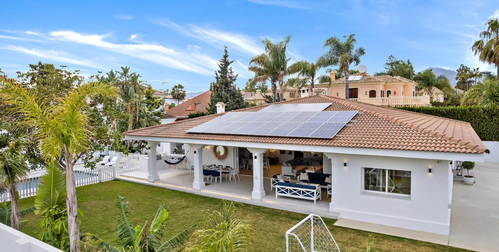 Short-term rent of detached villa in Cortijo Blanco 25