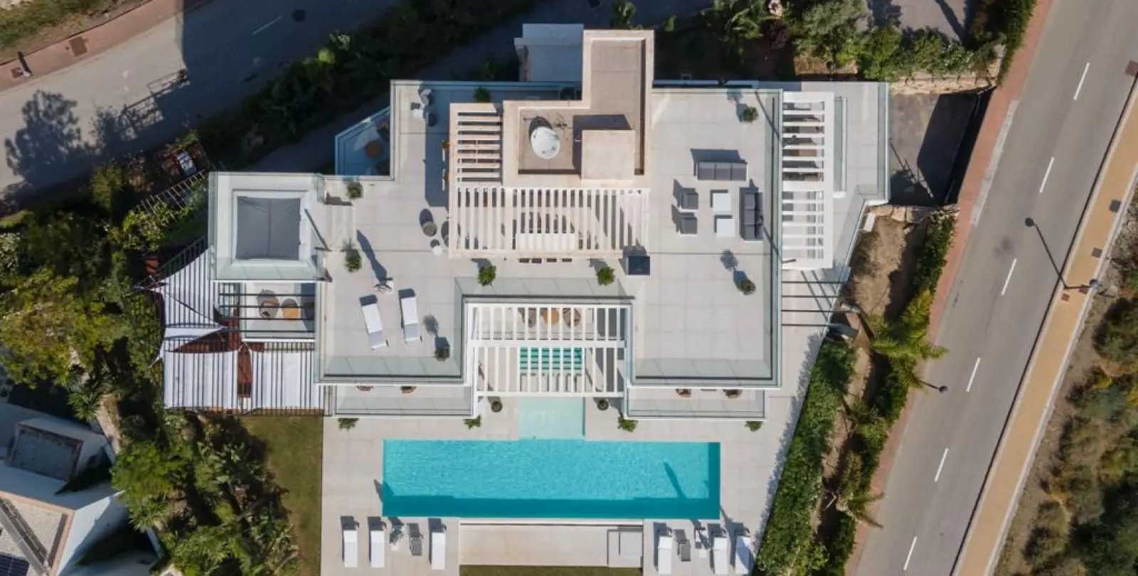 Краткосрочная аренда  отдельно стоящей виллы в Estepona 21