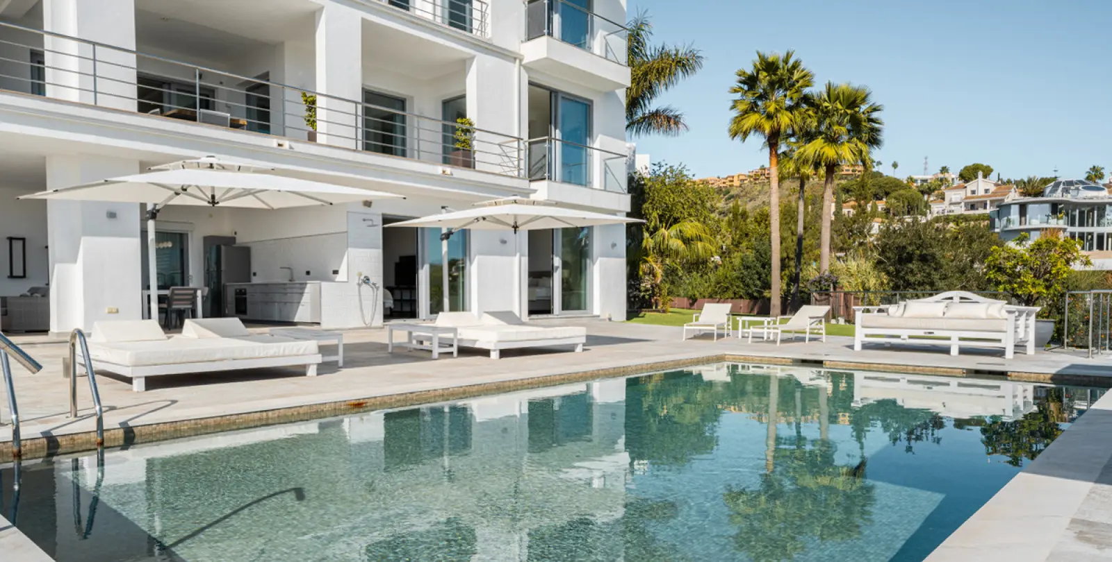Long-term rent of detached villa in Benahavís 12