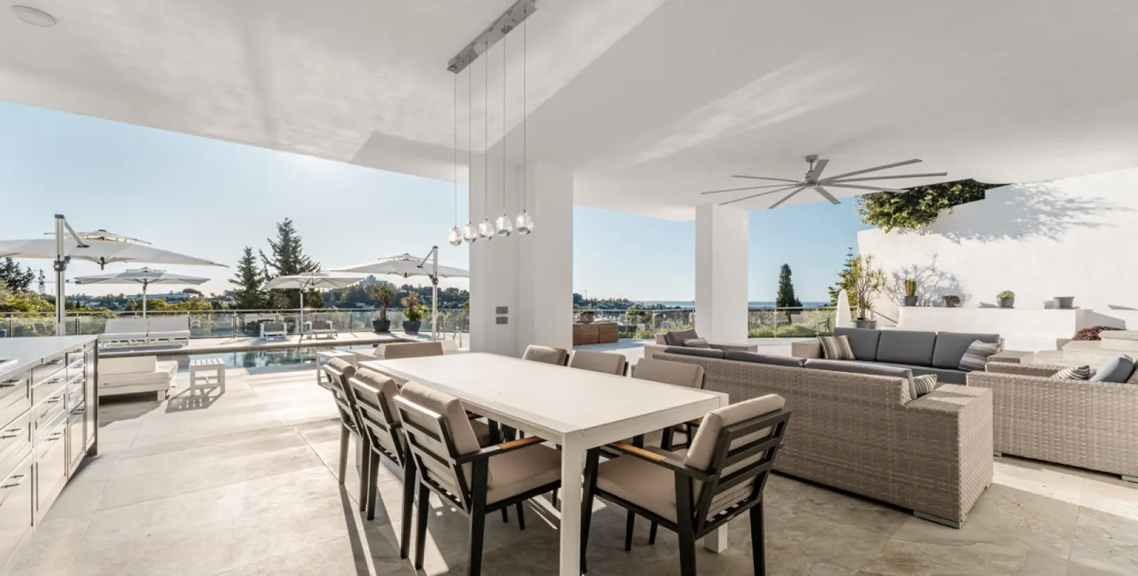 Long-term rent of detached villa in Benahavís 26