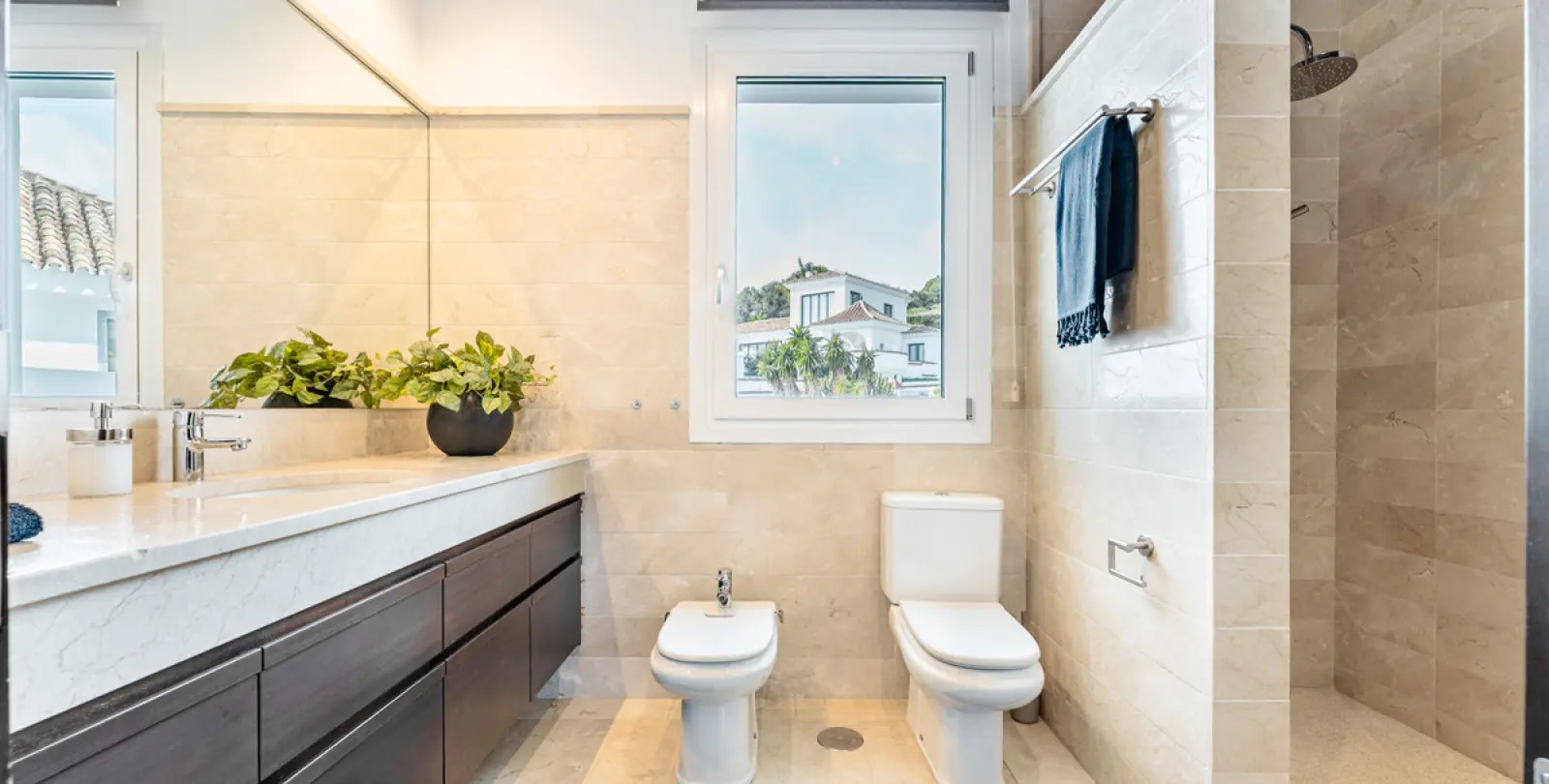 Long-term rent of detached villa in Benahavís 77