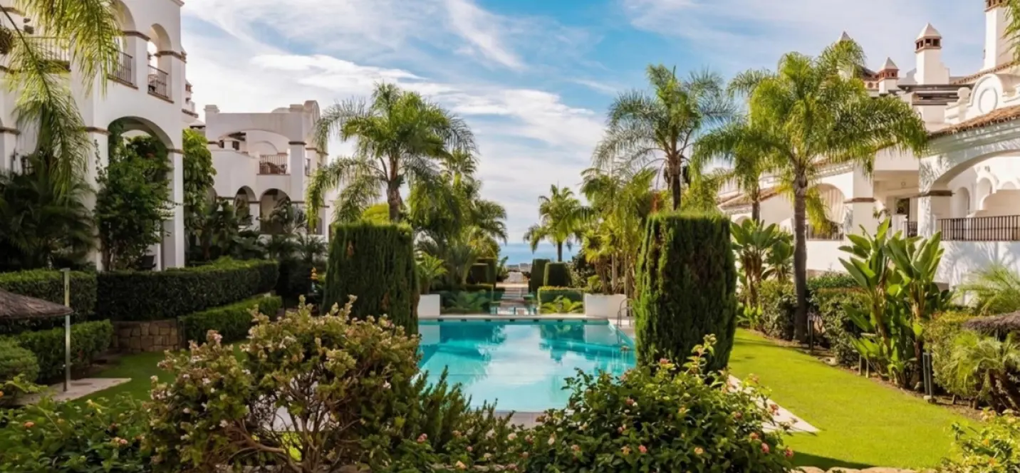 Long-term rent of ground floor apartment in Sierra Blanca 0