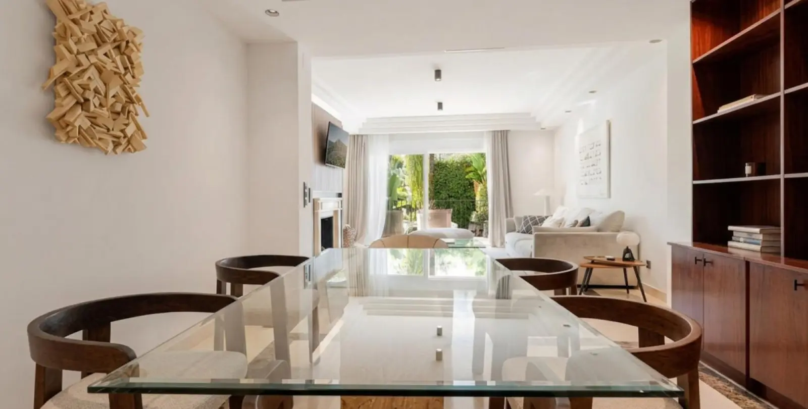 Long-term rent of ground floor apartment in Sierra Blanca 5