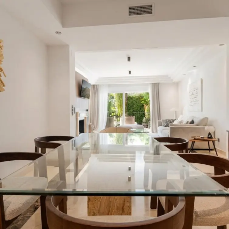 Long-term rent of ground floor apartment in Sierra Blanca