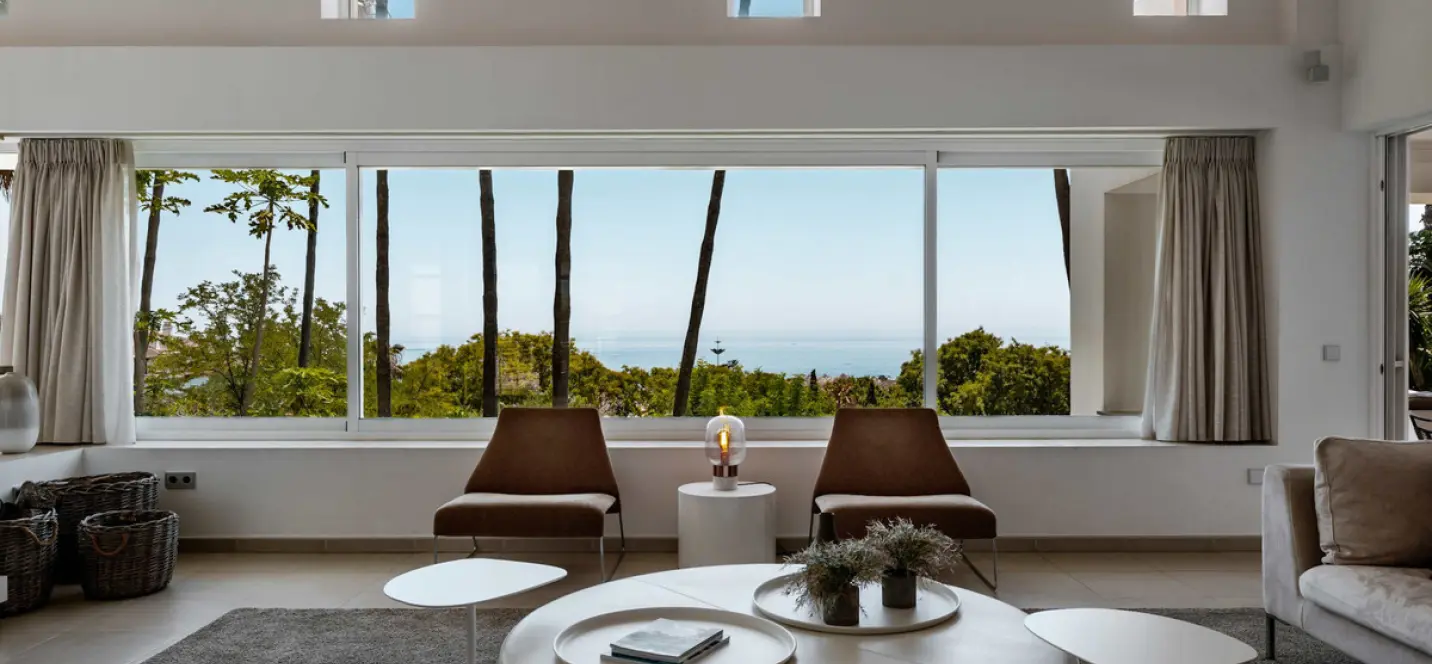 Short-term rent of detached villa in The Golden Mile 3