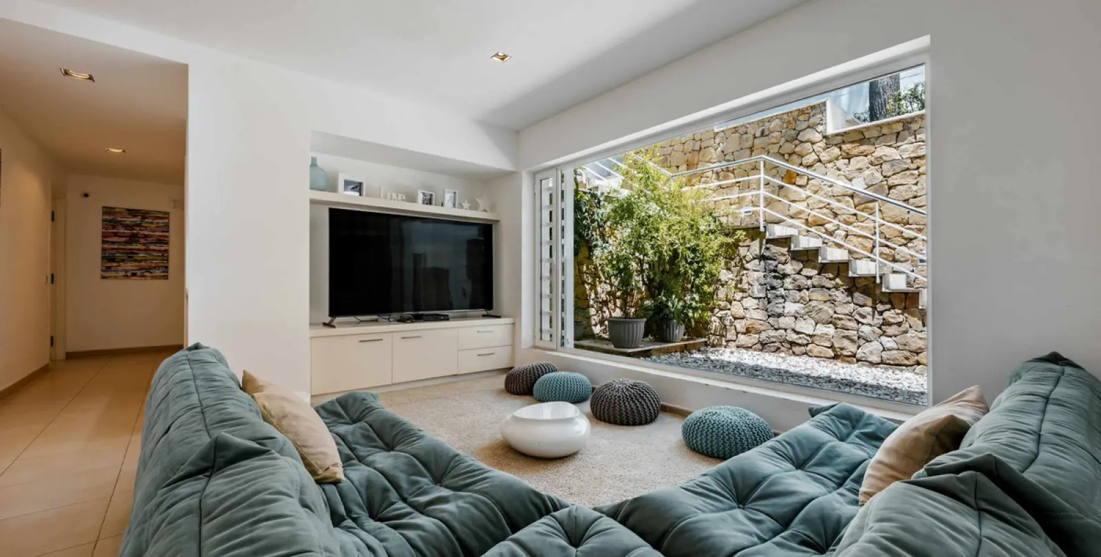 Short-term rent of detached villa in The Golden Mile 34