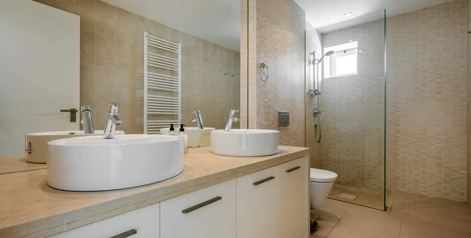 Short-term rent of detached villa in The Golden Mile 42