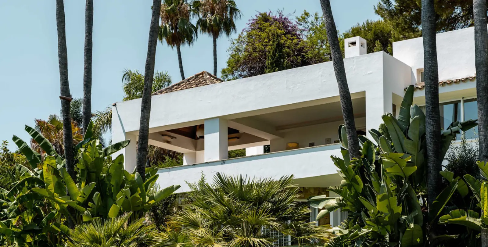 Short-term rent of detached villa in The Golden Mile 59