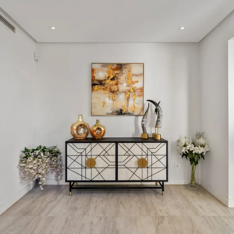 Long-term rent of townhouse in Sierra Blanca