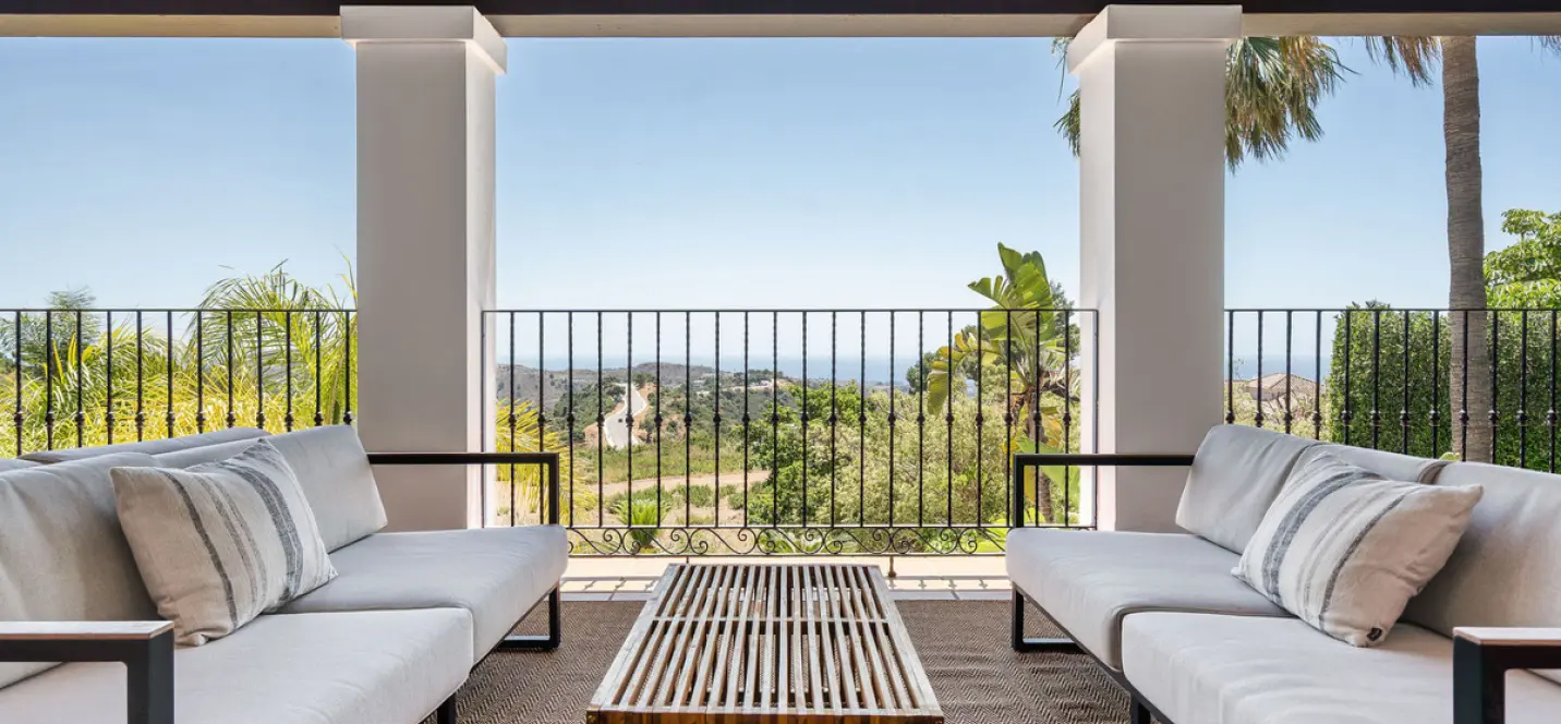 Short-term rent of detached villa in Benahavís 1