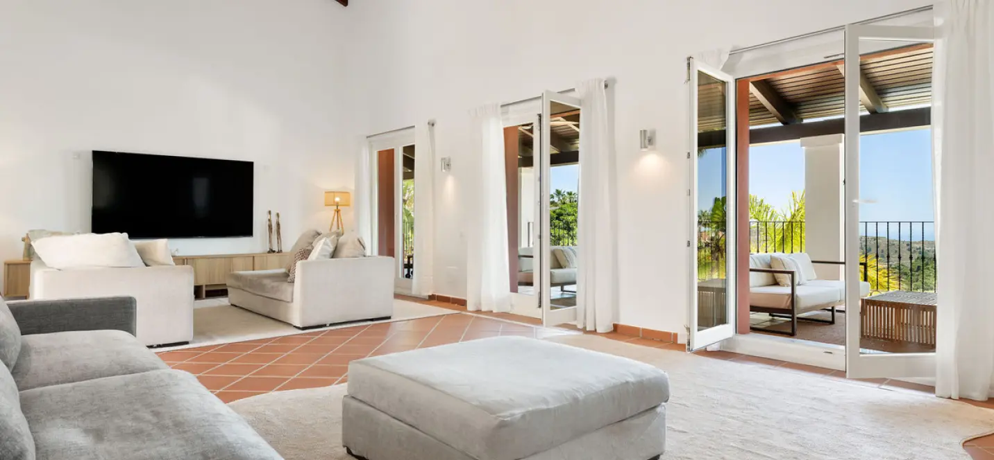Short-term rent of detached villa in Benahavís 4