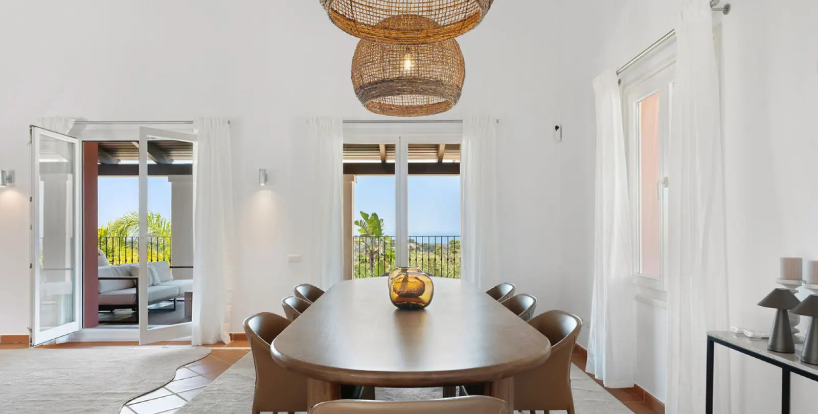 Short-term rent of detached villa in Benahavís 14