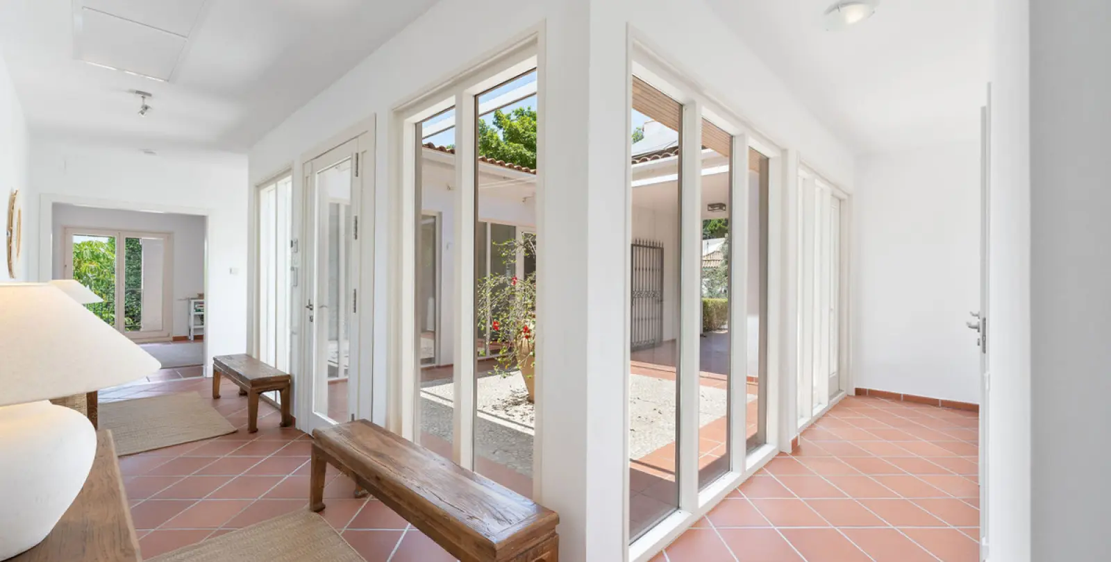 Short-term rent of detached villa in Benahavís 19