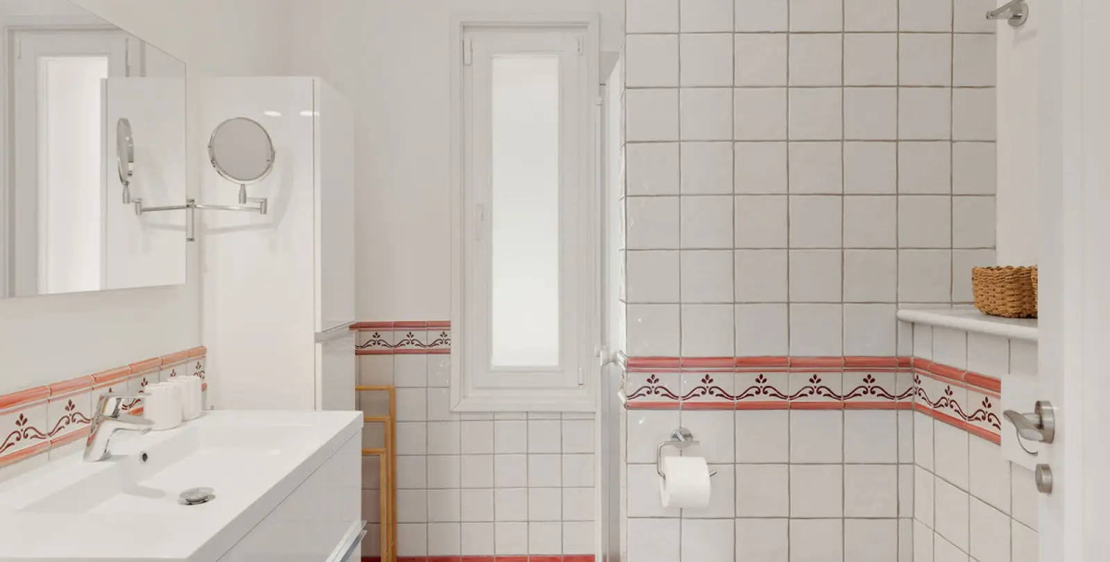 Short-term rent of detached villa in Benahavís 36