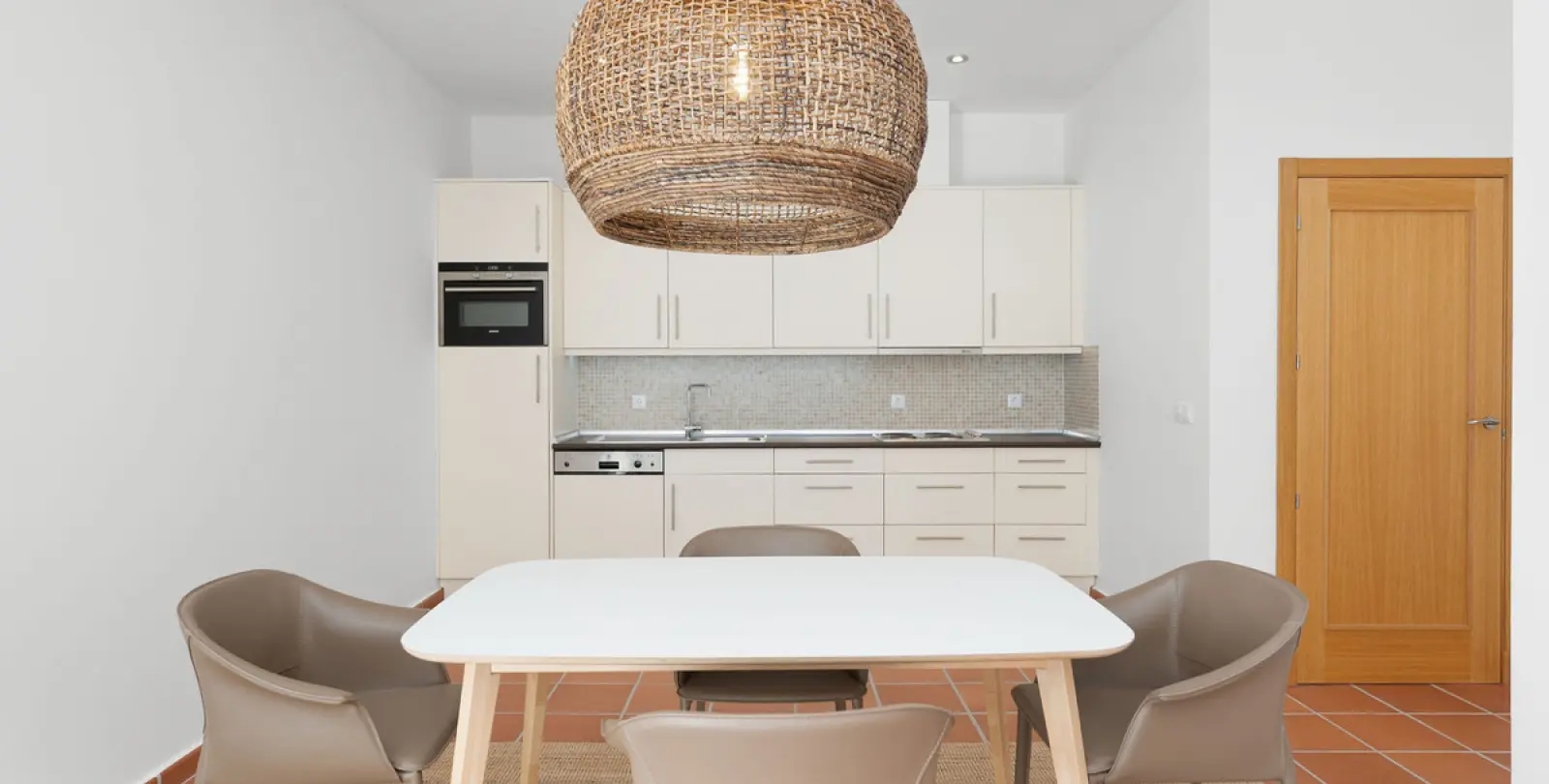 Short-term rent of detached villa in Benahavís 41