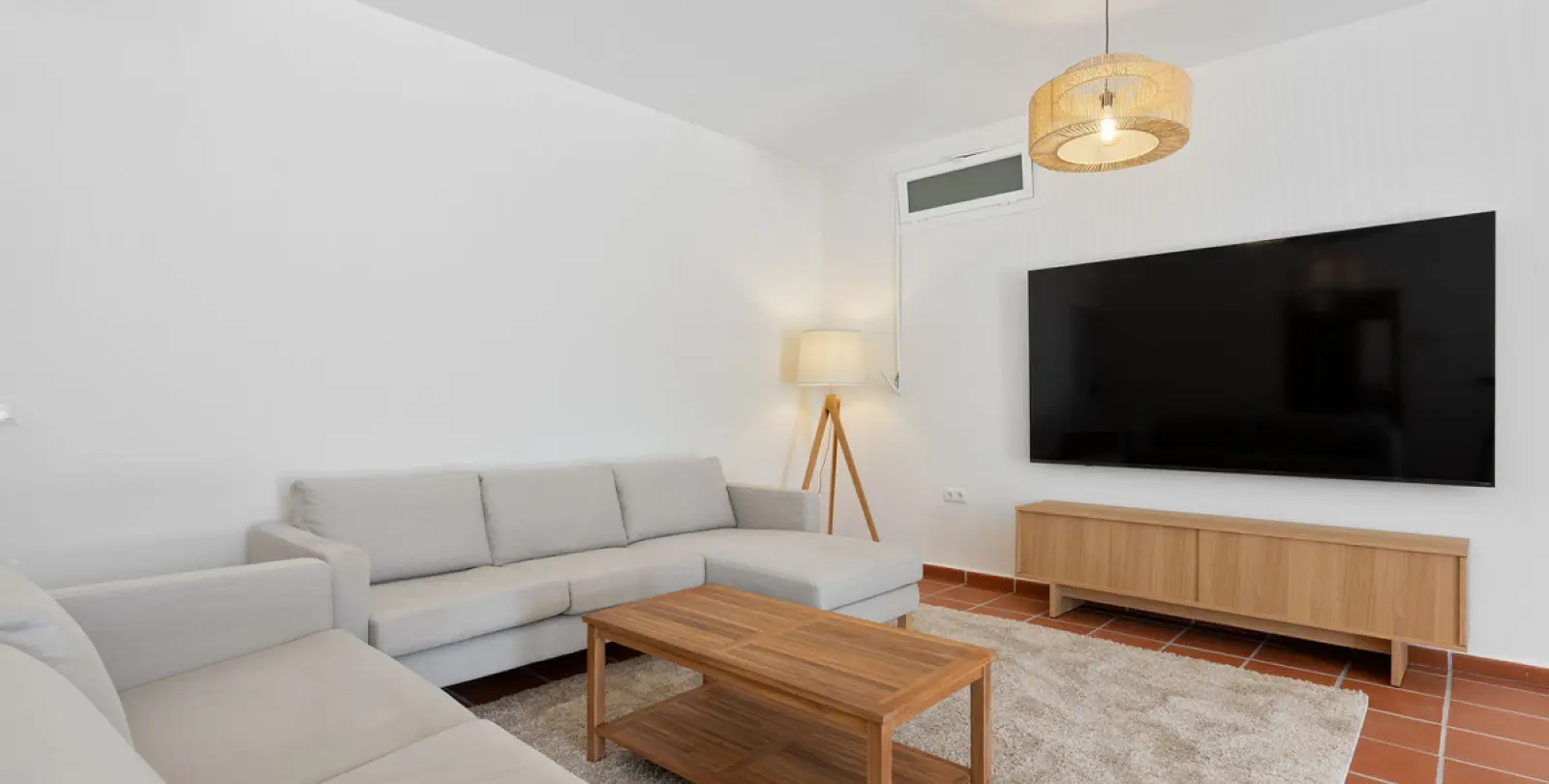 Short-term rent of detached villa in Benahavís 60