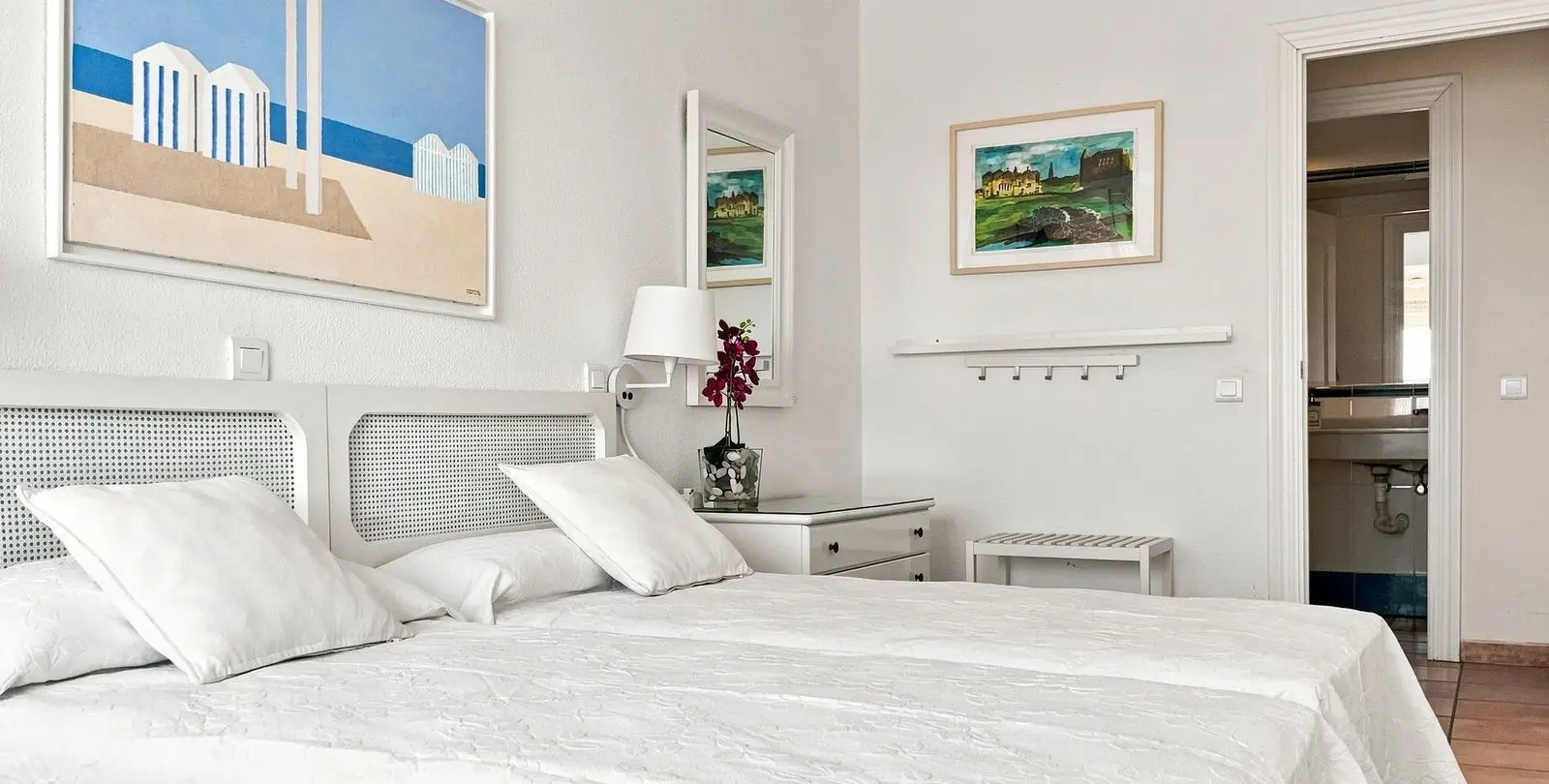 Sale of penthouse in Montemar 6
