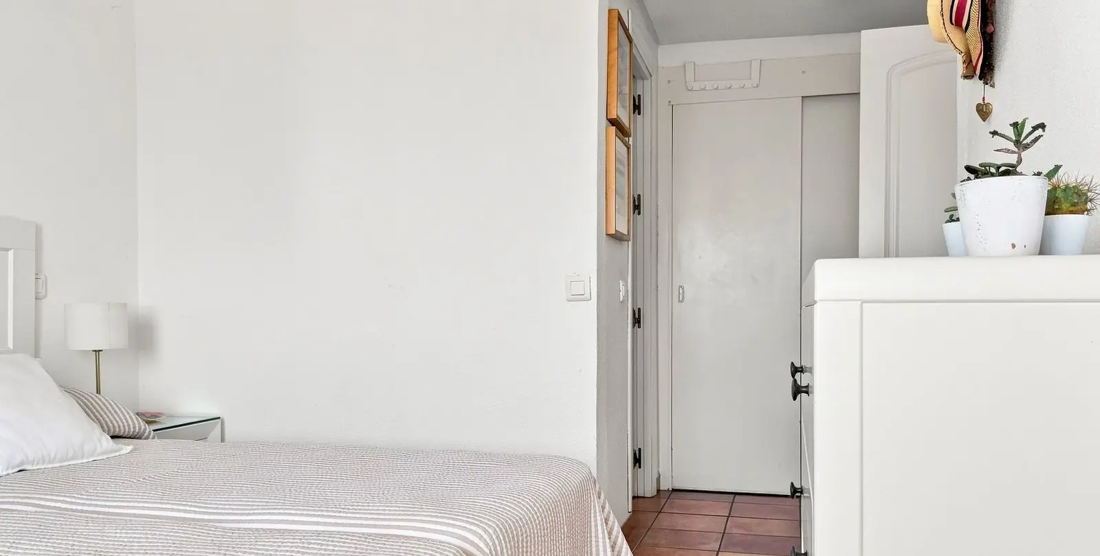 Sale of penthouse in Montemar 9