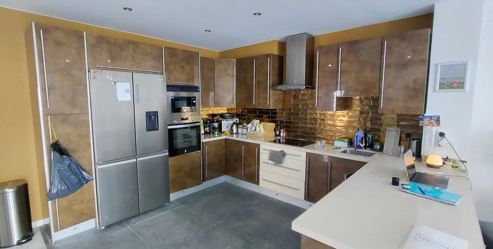 Sale of middle floor apartment in Benahavís 5