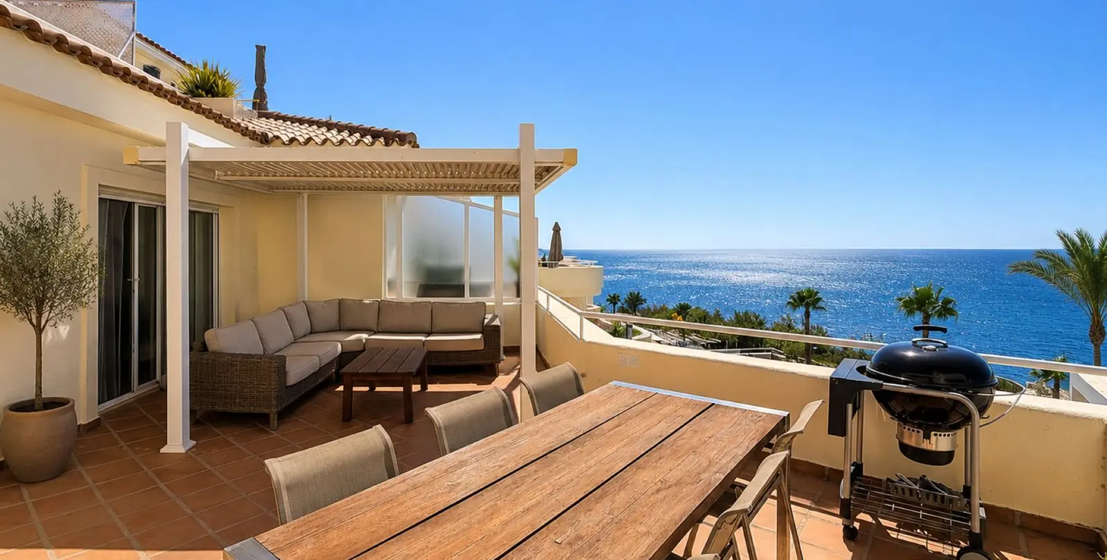 Продажа пентхауса в Estepona 9