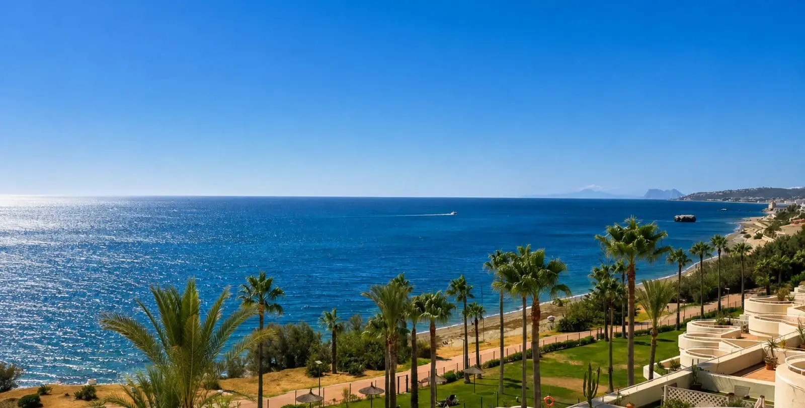 Продажа пентхауса в Estepona 30