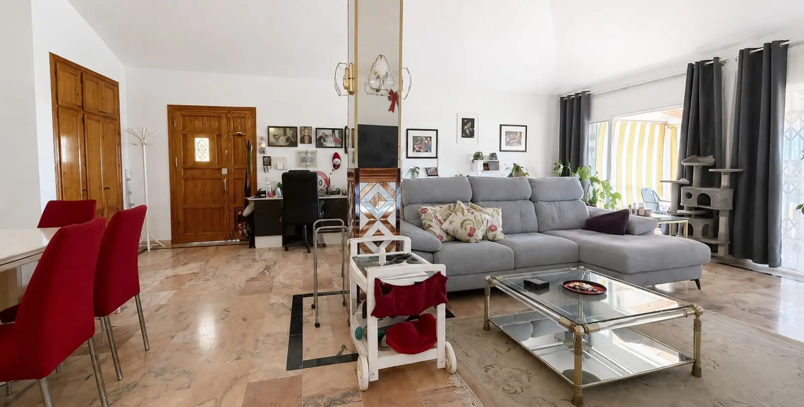 Venta de villa independiente en Estepona 9
