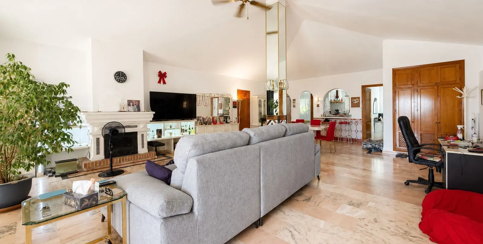 Venta de villa independiente en Estepona 11