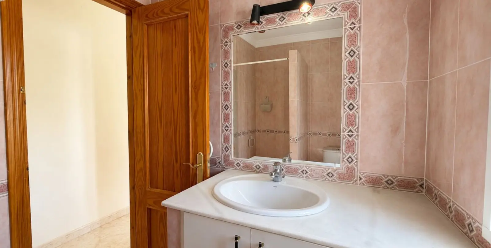 Venta de villa independiente en Estepona 33