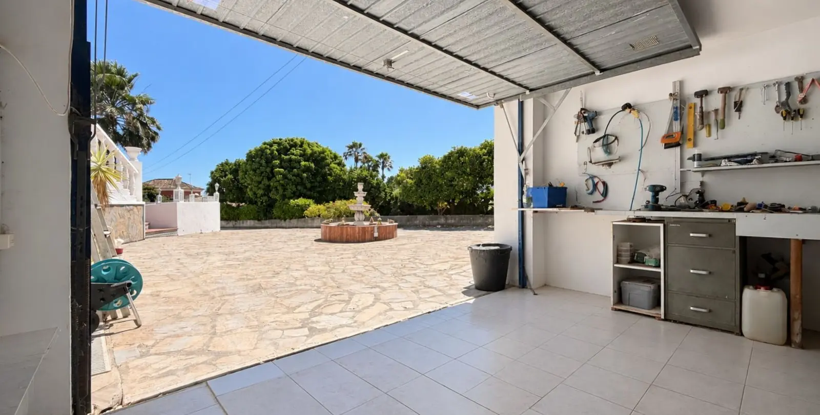 Venta de villa independiente en Estepona 51