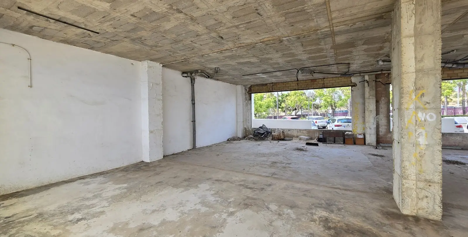 Venta de local comercial en Estepona 7