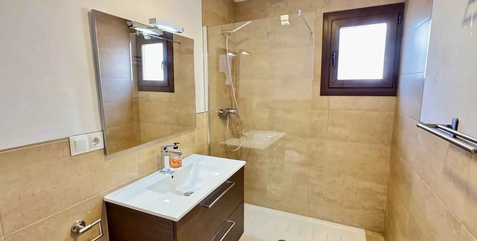 Venta de villa independiente en La Cala de Mijas 32